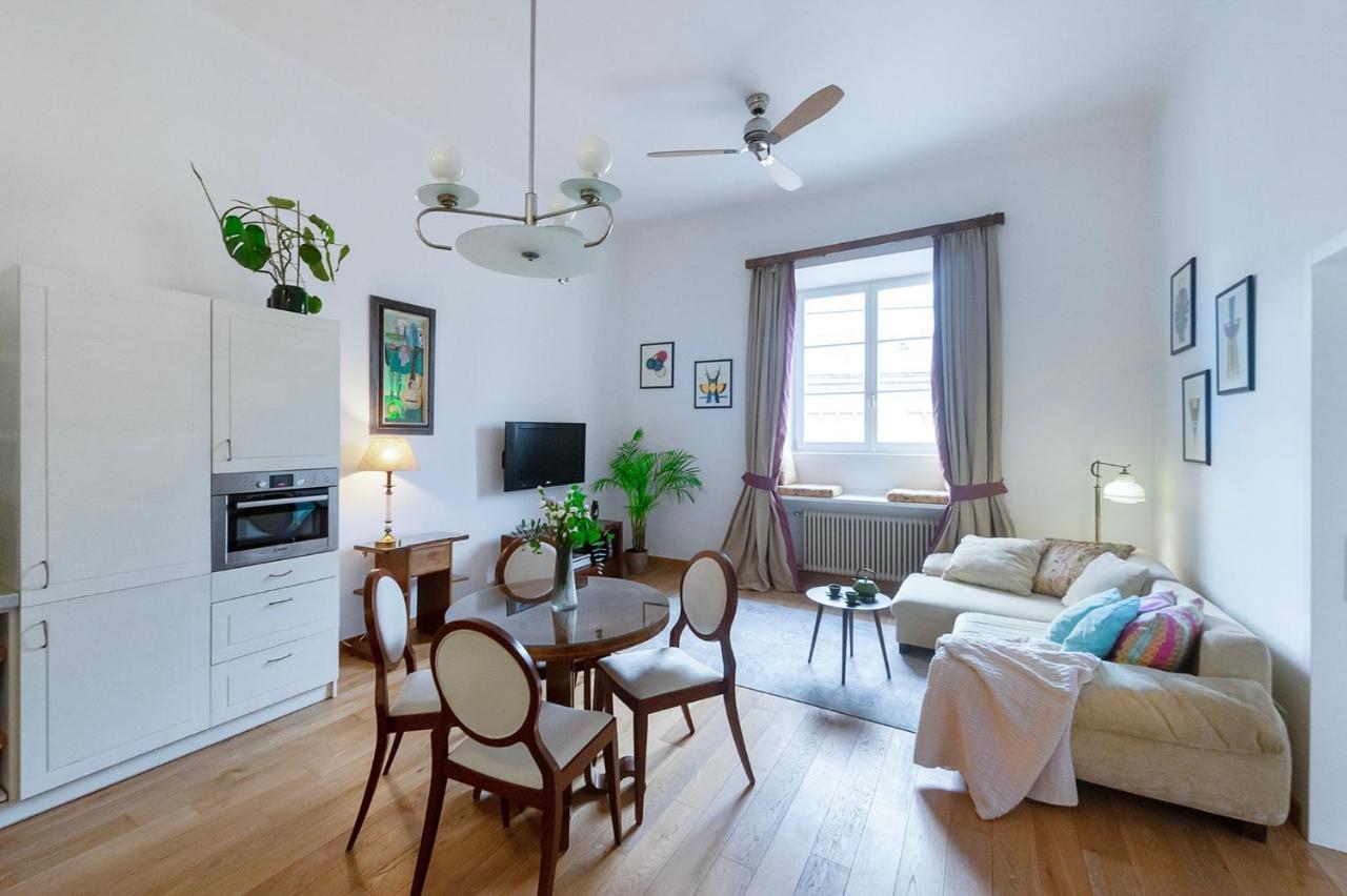 Grand Theatre Premium Apartment. Super Central. وارسو المظهر الخارجي الصورة